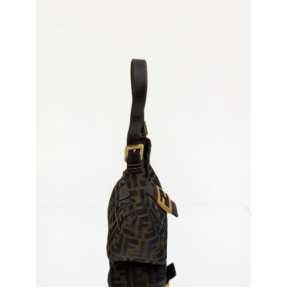 Fendi Women Pre-Loved Bag Very Good Condition - Picture 5 of 8